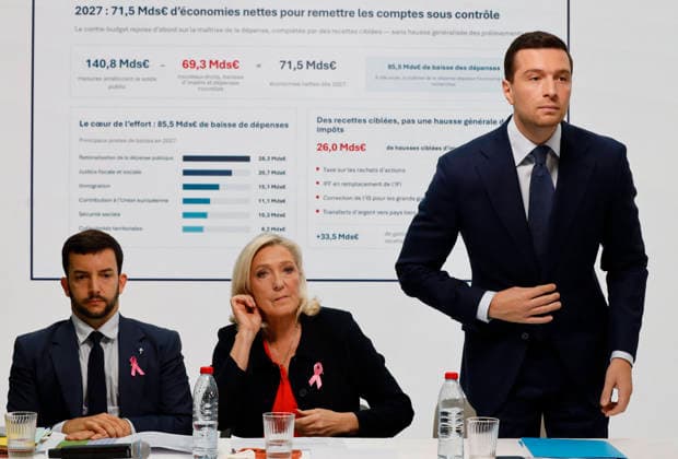 Marine Le Pen Jordan Bardella Jean-Philippe Tanguy At Counter Budget Presentation - Paris Marine Le Pen, Jordan Bardella and Jean-Philippe Tanguy of the Rassemblement National present their counter budget proposal during a press conference in Paris, France on October 6, 2026. Photo by Vernier JBV NEWS ABACAPRESS.COM Paris France  Copyright: xVernierxJean-Bernard JBVxNews ABACAx