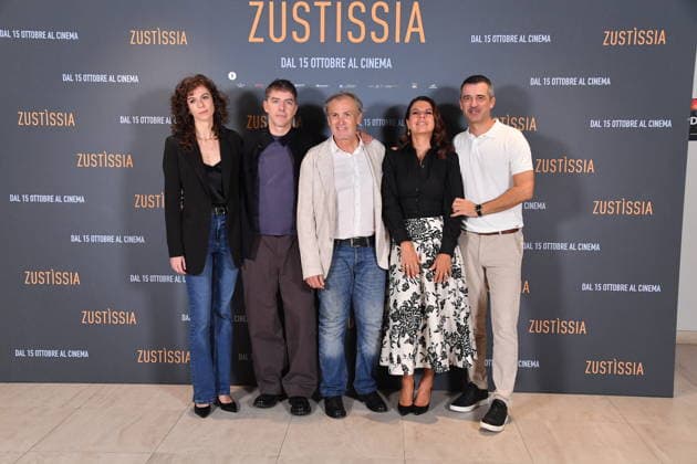 IPA89362321 - Rome, Cinema Barberini: Photocall for the film Zustissia. Pictured: Paola Giannini, Michele Riondino, Fabrizio Ferracane, Geppi Cucciari, Jacopo Cullin  Copyright: xVincenzoxLandix xVincenzoxLandix IPA89362321