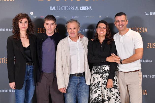 IPA89362577 - Rome, Cinema Barberini: Photocall for the film Zustissia. Pictured: Paola Giannini, Michele Riondino, Fabrizio Ferracane, Geppi Cucciari, Jacopo Cullin  Copyright: xVincenzoxLandix xVincenzoxLandix IPA89362577