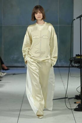 PFW - Litkovska Runway A model walks the runway during the Litkovska Womenswear Spring Summer 2027 show as part of the Paris Fashion Week on October 6, 2026 in Paris, France. Photo by Alain-Gil Gonzalez ABACAPRESS.COM Paris France  Copyright: xGonzalezxAlain-Gil ABACAx