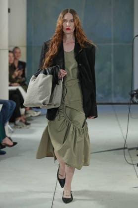 PFW - Litkovska Runway A model walks the runway during the Litkovska Womenswear Spring Summer 2027 show as part of the Paris Fashion Week on October 6, 2026 in Paris, France. Photo by Alain-Gil Gonzalez ABACAPRESS.COM Paris France  Copyright: xGonzalezxAlain-Gil ABACAx