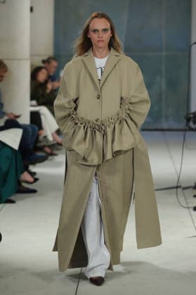 PFW - Litkovska Runway A model walks the runway during the Litkovska Womenswear Spring Summer 2027 show as part of the Paris Fashion Week on October 6, 2026 in Paris, France. Photo by Alain-Gil Gonzalez ABACAPRESS.COM Paris France  Copyright: xGonzalezxAlain-Gil ABACAx