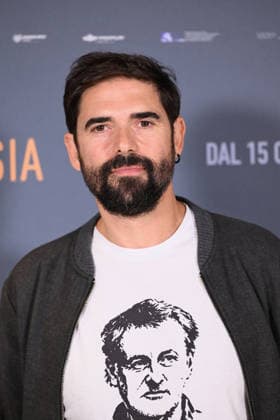 October 6, 2026, Rome, Rome, Italy: Director Francesco Piras during the photocall for the presentation of the film Zustissia, inspired by the true story of the longest miscarriage of justice in Italian history, 33 years of wrongful imprisonment. Rome, October 6, 2026 Rome Italy  - ZUMAa289 20261006_zia_a289_062 Copyright: xMariaxLauraxAntonellix xAgfx
