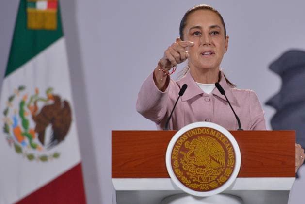 October 6, 2026: TO-45365-MEXICO , June 10, 2026. Mexican President Claudia Sheinbaum spoke about the increase in health clinics and national policy during the "People& 039;s Conference" at the National Palace in Mexico City. Clasos.com.mx - ZUMAcs4_ 20261006_faa_cs4_086 Copyright: xJavierxLiraxOterox