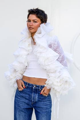Zendaya at the photocall for the Louis Vuitton Spring Summer 2027 Women’s Ready-to-Wear show during Paris Fashion Week (PFW) at the Cité internationale universitaire de Paris, France, on October 6, 2026. Olivier Borde, Bestimage. Photocall at the Louis Vuitton Women’s Ready-to-Wear Spring Summer 2027 show as part of Paris Fashion Week on October 6, 2026, in Paris, France. Paris, France  Copyright: xOLIVIERxBORDEx xBESTIMAGExOLIVIERxBORDEx xBESTIMAGEx