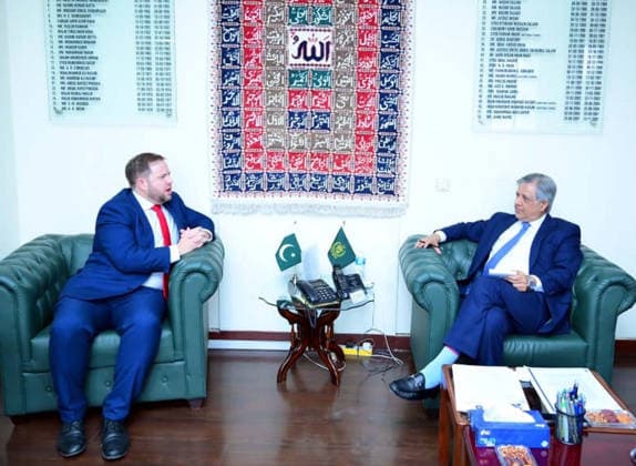 RECORD DATE NOT STATED Federal Minister for Law and Justice, and Human Rights, Senator Azam Nazeer Tarar exchanging views with Stephen Doughty, British Minister of State during meeting held at Ministry of Law and Justice in Islamabad on Tuesday, October 6, 2026. (PPI Images). EDITORIAL USE ONLY Copyright: xx SA-ZM-061026x ppiphotos489275