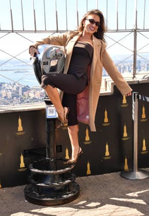 NEW YORK, NY- OCTOBER 6: Jessie James Decker at the Empire State Building to Celebrate the Release of New Cookbook The Secret Sauce: A Family Cookbook Seasoned with Love on October 6, 2026 in New York City. Copyright: xmpi099 MediaPunchx