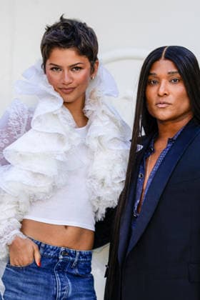 Zendaya and Law Roach at the photocall for the Louis Vuitton Spring Summer 2027 Women’s Ready-to-Wear collection during Paris Fashion Week (PFW) at the Cité internationale universitaire de Paris, France, on October 6, 2026. Olivier Borde, Bestimage. Photocall at the Louis Vuitton Women’s Ready-to-Wear Spring Summer 2027 show as part of Paris Fashion Week on October 6, 2026, in Paris, France. Paris, France  Copyright: xOLIVIERxBORDEx xBESTIMAGExOLIVIERxBORDEx xBESTIMAGEx
