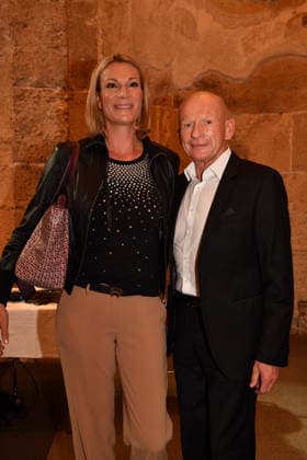 Maria Höfl-Riesch mit Freund Johann Schrempf Verleihung der Bayerischen Staatsmedaille für soziale Verdienste 2026 Allerheiligen-Hofkirche München 06. Oktober 2026