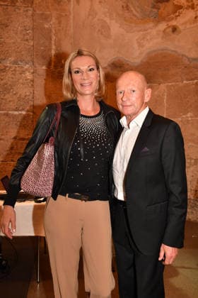 Maria Höfl-Riesch mit Freund Johann Schrempf Verleihung der Bayerischen Staatsmedaille für soziale Verdienste 2026 Allerheiligen-Hofkirche München 06. Oktober 2026