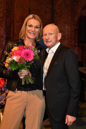 Maria Höfl-Riesch mit Freund Johann Schrempf Verleihung der Bayerischen Staatsmedaille für soziale Verdienste 2026 Allerheiligen-Hofkirche München 06. Oktober 2026