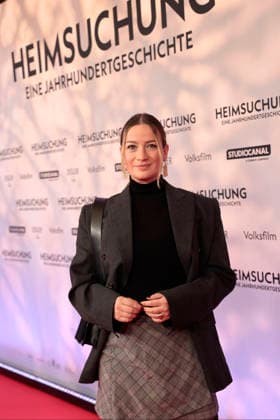 Nina Gummich attends the premiere of Heimsuchung The Beloved at Kino International on October 6, 2026l in Berlin, Germany Heimsuchung The Beloved premiere in Berlin, Germany