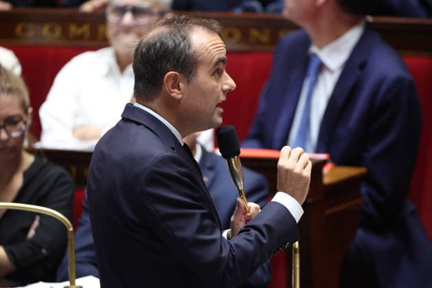 AssembleÌe Nationale - QAG du 6 octobre 2026 Sà bastien Lecornu Sà ance des Questions d Actualità s au Gouvernement à l AssembleÌe Nationale à Paris, le 6 octobre 2026. Current Affairs Question Period with the Government at the National Assembly in Paris, October 6, 2026. Copyright: xFabricexChasseryx