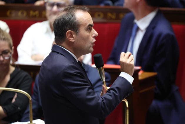 AssembleÌe Nationale - QAG du 6 octobre 2026 Sà bastien Lecornu Sà ance des Questions d Actualità s au Gouvernement à l AssembleÌe Nationale à Paris, le 6 octobre 2026. Current Affairs Question Period with the Government at the National Assembly in Paris, October 6, 2026. Copyright: xFabricexChasseryx