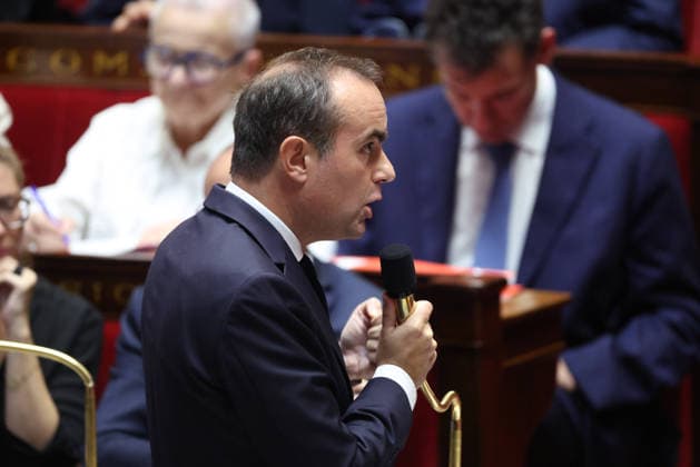 AssembleÌe Nationale - QAG du 6 octobre 2026 Sà bastien Lecornu Sà ance des Questions d Actualità s au Gouvernement à l AssembleÌe Nationale à Paris, le 6 octobre 2026. Current Affairs Question Period with the Government at the National Assembly in Paris, October 6, 2026. Copyright: xFabricexChasseryx