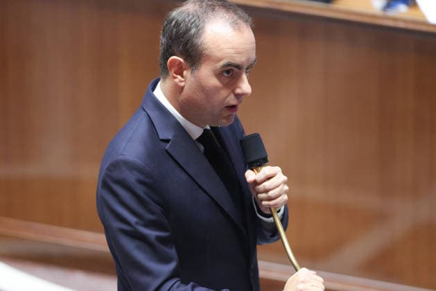 AssembleÌe Nationale - QAG du 6 octobre 2026 SÃ bastien Lecornu SÃ ance des Questions d ActualitÃ s au Gouvernement Ã l AssembleÌe Nationale Ã Paris, le 6 octobre 2026. Current Affairs Question Period with the Government at the National Assembly in Paris, October 6, 2026.  Copyright: xFabricexChasseryx