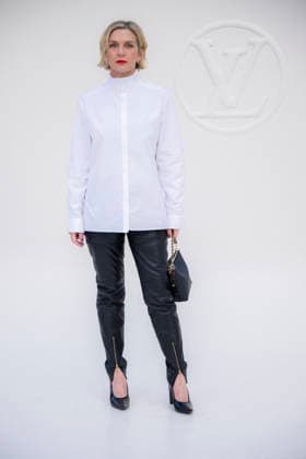 Louis Vuitton - Photocall - Paris Fashion Week EB Rhea Seehorn attends the Louis Vuitton Womenswear Spring Summer 2027 show as part of Paris Fashion Week on October 06, 2026 in Paris, France. Photo by Eliot Blondet ABACAPRESS.COM Paris France France  Copyright: xBlondetxEliot ABACAx
