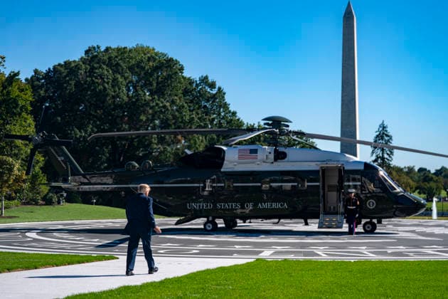 President Donald Trump Departs the White House for Baltimore, Maryland President Donald Trump walks to board Marine One on the South Lawn of the White House in Washington, DC on Tuesday, October 6, 2026. The President is going to Baltimore, Maryland to deliver remarks at Anduril Industries, a tech company that builds robotic weapons and software for the military. Photo by Bonnie Cash Pool ABACAPRESS.COM WASHINGTON DC United States  Copyright: xPool ABACAx
