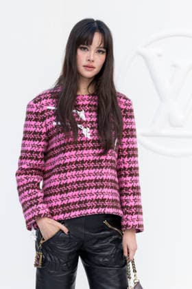 Urassaya Sperbund at the photocall for the Louis Vuitton Women’s Ready-to-Wear Spring Summer 2027 show during Paris Fashion Week (PFW) at the Cité internationale universitaire de Paris, France, on October 6, 2026. Olivier Borde, Bestimage. Photocall at the Louis Vuitton Women’s Ready-to-Wear Spring Summer 2027 show as part of Paris Fashion Week on October 6, 2026, in Paris, France.  Copyright: xOLIVIERxBORDEx xBESTIMAGExOLIVIERxBORDEx xBESTIMAGEx
