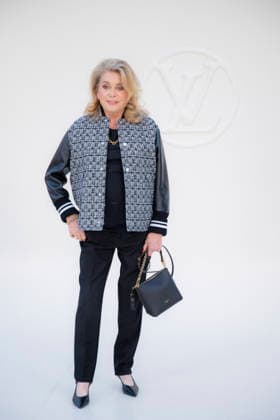 Louis Vuitton - Photocall - Paris Fashion Week EB Catherine Deneuve attends the Louis Vuitton Womenswear Spring Summer 2027 show as part of Paris Fashion Week on October 06, 2026 in Paris, France. Photo by Eliot Blondet ABACAPRESS.COM Paris France France  Copyright: xBlondetxEliot ABACAx