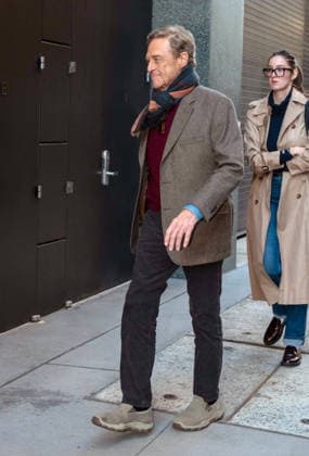 NEW YORK, NY- October 6: John Goodman seen at ABC Studios in New York City on October 6, 2026 Credit: Camara Porter USA - ZUMAa123 20261006_zaa_a123_056 Copyright: xAdMediax