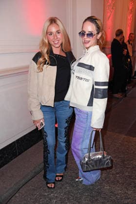 Dalia Mya Schmidt-Foss, Gina Beckmann bei der COKE LIGHT EXPERIENCE X BRUCE DARNELL im Borchardt in Berlin am 06.10.2026