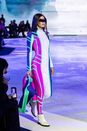 PFW Pierre Cardin Runway NB A model walks the runway during the Pierre Cardin Womenswear Spring Summer 2027 show at Pailleron ice rink as part of Paris Fashion Week on October 06, 2026 in Paris, France. Photo by Nasser Berzane ABACAPRESS.COM Paris France  Copyright: xBerzanexNasser ABACAx