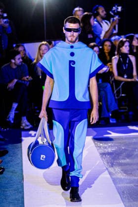 PFW Pierre Cardin Runway NB A model walks the runway during the Pierre Cardin Womenswear Spring Summer 2027 show at Pailleron ice rink as part of Paris Fashion Week on October 06, 2026 in Paris, France. Photo by Nasser Berzane ABACAPRESS.COM Paris France  Copyright: xBerzanexNasser ABACAx