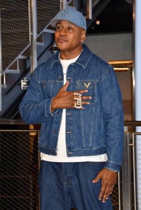 NEW YORK, NY- OCTOBER 6: LL Cool J at the Empire State Building to Celebrate the Premiere of CBS™ New Drama, NCIS: NEW YORK on October 6, 2026 in New York City. Copyright: xmpi099 MediaPunchx