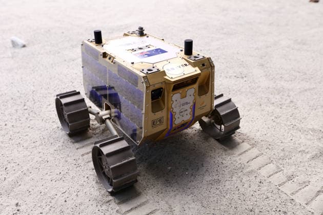 AUSTRALIAN LUNAR ROVER LAUNCH, Scenes during the launch of Roo-ver an Australian-designed and built lunar rover at QUT Kelvin Grove, in Brisbane, Wednesday, October 7, 2026. ( NO ARCHIVING BRISBANE QUEENSLAND Australia  Copyright: xJASONxO BRIENx 20261007158632358258