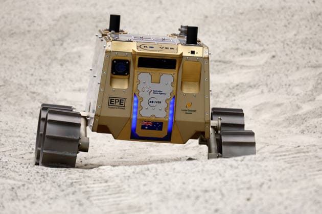 AUSTRALIAN LUNAR ROVER LAUNCH, Scenes during the launch of Roo-ver an Australian-designed and built lunar rover at QUT Kelvin Grove, in Brisbane, Wednesday, October 7, 2026. ( NO ARCHIVING BRISBANE QUEENSLAND Australia  Copyright: xJASONxO BRIENx 20261007152136783036