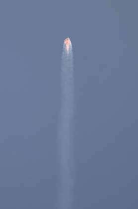 Nuri space rocket launch Nuri space rocket launch South Korea s homegrown space rocket Nuri lifts off from Naro Space Center in Goheung, South Jeolla-Gwangju Province, southwestern South Korea, on Oct. 7, 2026, as South Korea launches the rocket on its fifth flight to place into orbit 15 satellites, including five that will form part of the country s first domestically launched microsatellite constellation. (Yonhap) 2026-10-07 12:36:15 <Copyright ¨Ï 1980-2026 YONHAPNEWS AGENCY. .> ¿ ¼ö½Ã Àü¶ó³²µµ EDITORIAL USE ONLY  Copyright: xx space ???x yonphotos257471