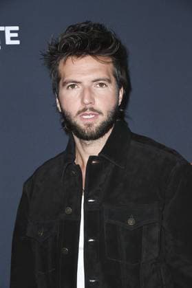 Guy Burnet at arrivals for THE BEAST Premiere, Academy Museum of Motion Pictures, Los Angeles, CA, October 06, 2026. Photo By: Elizabeth Goodenough Everett Collection THE BEAST Premiere PUBLICATIONXNOTxINxCANxCHNxFRAxITAxJPNxNORxPOLxRUSxESPxUKxUSA