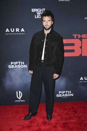 Guy Burnet at arrivals for THE BEAST Premiere, Academy Museum of Motion Pictures, Los Angeles, CA, October 06, 2026. Photo By: Elizabeth Goodenough Everett Collection THE BEAST Premiere PUBLICATIONXNOTxINxCANxCHNxFRAxITAxJPNxNORxPOLxRUSxESPxUKxUSA