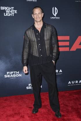 Joel Kinnaman at arrivals for THE BEAST Premiere, Academy Museum of Motion Pictures, Los Angeles, CA, October 06, 2026. Photo By: Elizabeth Goodenough Everett Collection THE BEAST Premiere PUBLICATIONXNOTxINxCANxCHNxFRAxITAxJPNxNORxPOLxRUSxESPxUKxUSA