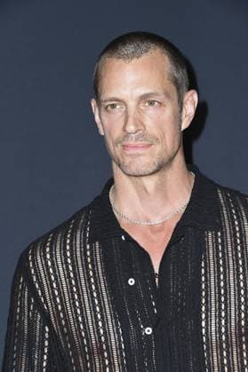 Joel Kinnaman at arrivals for THE BEAST Premiere, Academy Museum of Motion Pictures, Los Angeles, CA, October 06, 2026. Photo By: Elizabeth Goodenough Everett Collection THE BEAST Premiere PUBLICATIONXNOTxINxCANxCHNxFRAxITAxJPNxNORxPOLxRUSxESPxUKxUSA