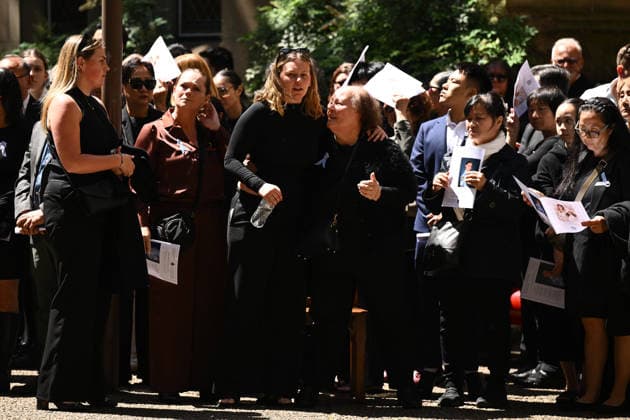 MIA LAY FUNERAL, Mourners attend the funeral service for NSW Police Constable Mia Lay at St Andrew s Cathedral, in Sydney, Wednesday, October 7, 2026. Constable Mia Lay, 20, died when the marked vehicle she was a passenger in crashed into a tree early on September 25 in the Sydney suburb of Redfern. ( NO ARCHIVING SYDNEY NEW SOUTH WALES Australia  Copyright: xDANxHIMBRECHTSx 20261007137829087710