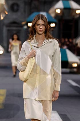Louis Vuitton Women s Ready-to-Wear Spring Summer 2026 Collection Fashion Show during Paris Fashion Week, October 6, 2026 Louis Vuitton Women’s Ready-to-Wear Spring Summer 2026 Collection Fashion Show, during Paris Fashion Week on October 6, 2026, Paris, France  Copyright: xAgencex xBestimagexAgencex xBestimagex