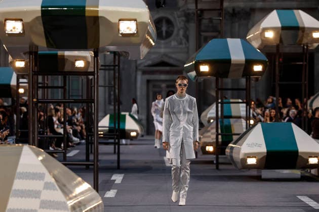 Louis Vuitton Women s Ready-to-Wear Spring Summer 2026 Collection Fashion Show during Paris Fashion Week, October 6, 2026 Louis Vuitton Women’s Ready-to-Wear Spring Summer 2026 Collection Fashion Show, during Paris Fashion Week on October 6, 2026, Paris, France  Copyright: xAgencex xBestimagexAgencex xBestimagex