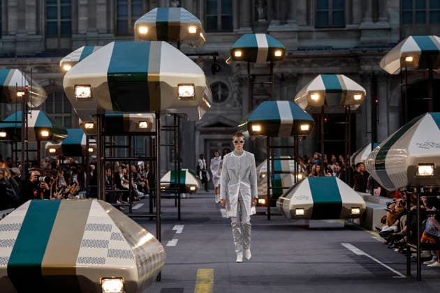 Louis Vuitton Women s Ready-to-Wear Spring Summer 2026 Collection Fashion Show during Paris Fashion Week, October 6, 2026 Louis Vuitton Women’s Ready-to-Wear Spring Summer 2026 Collection Fashion Show, during Paris Fashion Week on October 6, 2026, Paris, France  Copyright: xAgencex xBestimagexAgencex xBestimagex