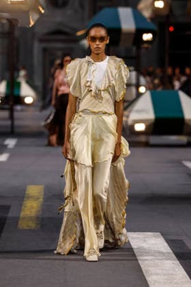 Louis Vuitton Women s Ready-to-Wear Spring Summer 2026 Collection Fashion Show during Paris Fashion Week, October 6, 2026 Louis Vuitton Women’s Ready-to-Wear Spring Summer 2026 Collection Fashion Show, during Paris Fashion Week on October 6, 2026, Paris, France  Copyright: xAgencex xBestimagexAgencex xBestimagex