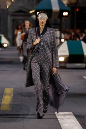 Louis Vuitton Women s Ready-to-Wear Spring Summer 2026 Collection Fashion Show during Paris Fashion Week, October 6, 2026 Louis Vuitton Women’s Ready-to-Wear Spring Summer 2026 Collection Fashion Show, during Paris Fashion Week on October 6, 2026, Paris, France  Copyright: xAgencex xBestimagexAgencex xBestimagex