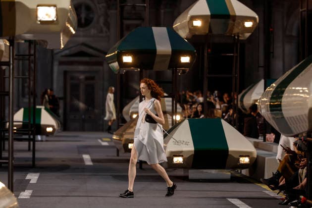 Louis Vuitton Women s Ready-to-Wear Spring Summer 2026 Collection Fashion Show during Paris Fashion Week, October 6, 2026 Louis Vuitton Women’s Ready-to-Wear Spring Summer 2026 Collection Fashion Show, during Paris Fashion Week on October 6, 2026, Paris, France  Copyright: xAgencex xBestimagexAgencex xBestimagex