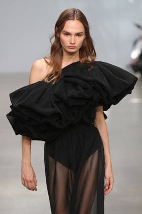 PFW - CFCL Runway A model walks the runway during the CFCL Ready to Wear Fall Winter 2026-2027 fashion show as part of Paris Fashion Week on March 10, 2026 in Paris, France. Photo by Alain-Gil Gonzalez ABACAPRESS.COM Paris France  Copyright: xGonzalezxAlain-Gil ABACAx