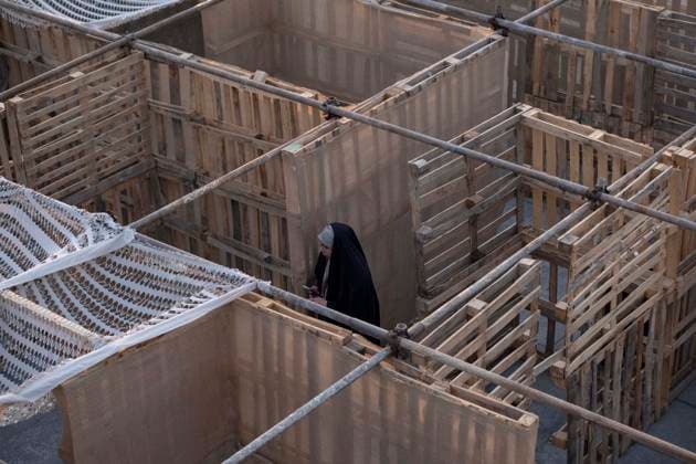 Urban Warfare Training For Iran s Female Self-sacrificing Forces A member of Iran s female self-sacrificing forces takes part in urban warfare training at a city-square military training camp in southern Tehran, Iran, on October 6, 2026, amid rising tensions between Iran and the United States. Tehran Tehran Iran  Copyright: xMortezaxNikoubazlx originalFilename: nikoubazl-urbanwar261006_npmnw.jpg
