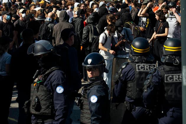 High School And University Student Protest - Toulouse CRS officers at the end of a demonstration. Protests by secondary school pupils and students calling for improvements to their living and learning conditions, supported by the trade unions CGT, FO, FSU and Solidaires. France, Toulouse, 6 October 2026. Photo by Patricia Huchot-Boissier AbacaPress.com. Toulouse OCCITANIE France  Copyright: xHuchot-BoissierxPatricia ABACAx