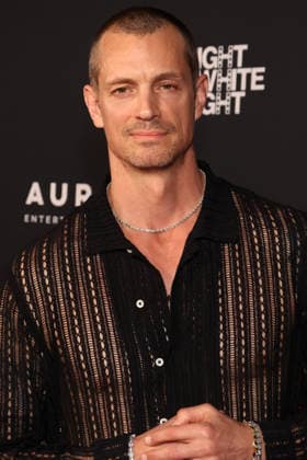 Inside arrivals for the Los Angeles premiere of The Beast at the Academy Museum of Motion Pictures Featuring: Joel Kinnaman Where: Los Angeles, California, United States When: 07 Oct 2026 Credit: Faye s Vision Cover Images EDITORIAL USE ONLY. NOT FOR USE BY NEWSPAPERS BASED IN THE UK. Copyright: xx coverimg56077559