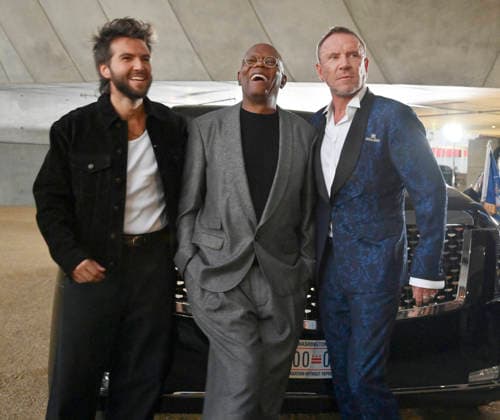 Cast members Guy Burnet, Samuel L. Jackson and director Renny Harlin (L-R) attend the premiere of the motion picture thriller The Beast at the Academy museum of Motion Pictures in Los Angeles on Tuesday, October 10, 2026. Storyline: When a militia of unidentified hostiles coordinates a coup against the U.S., the president uncovers the extent of The Beast s highly classified offensive capabilities in order to save his life and America.  LAP20261006827 JIMxRUYMEN