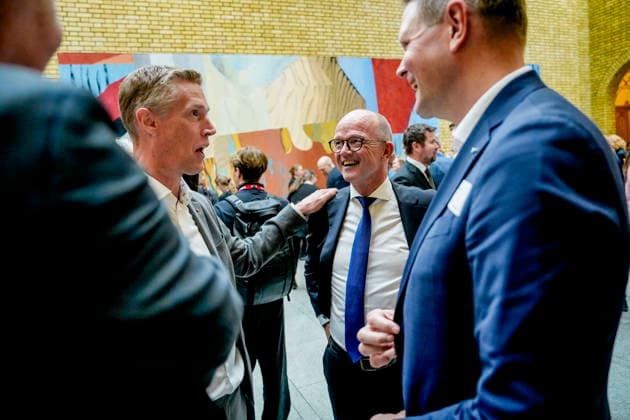Statsbudsjett 2027 Oslo 20261007. Fellesforbundets leder Christian Justnes administrerende direktor i NHO Ole Erik Almlid og direktor for Norsk Industri Harald Solberg etter fremleggelsen av statsbudsjettet for 2027. Foto: Fredrik Varfjell NTB Oslo Norge 7IhKdPvhC7U EDITORIAL USE ONLY Ref:_POL7IhKdPvhC7U.jpg Copyright: xFredrikxVarfjellxx xNTBx