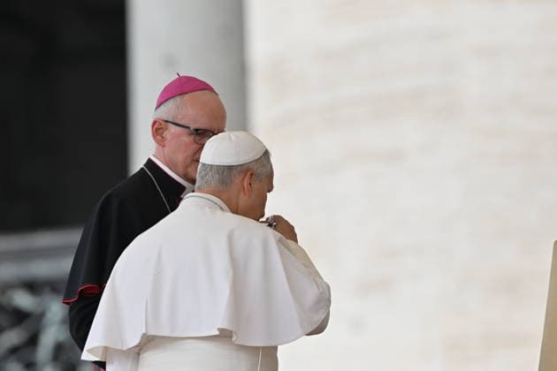 RECORD DATE NOT STATED Italy, Rome,Vatican 2026-10-07 : Pope Leo XIV during his weekly general audience in St Peter s Square Italy, Rome,Vatican 2026-10-07 : Pope Leo XIV during his weekly general audience in St Peter s Square Copyright alessia.giuliani CPP EDITORIAL USE ONLY - NO BOOKS Copyright: xAlessiaxGiuliani Catholicpressphotox